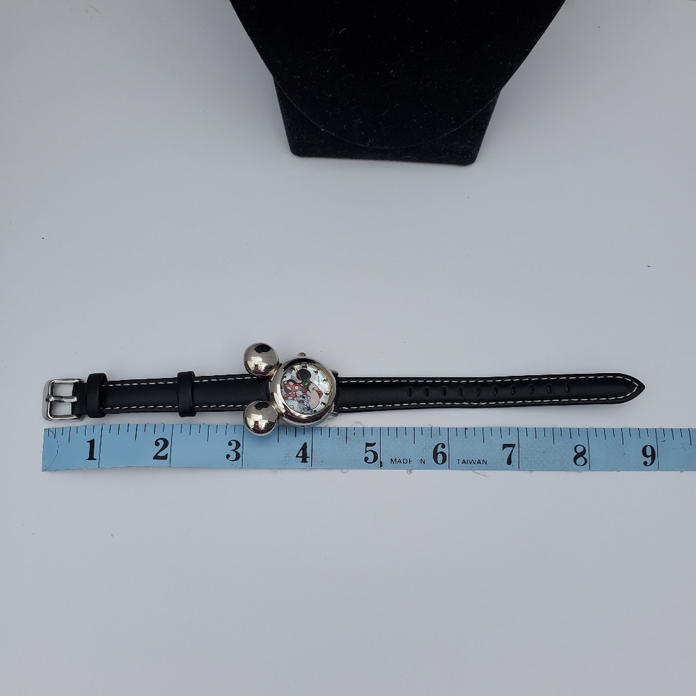 Mickey/Minnie Mouse Watch View 3